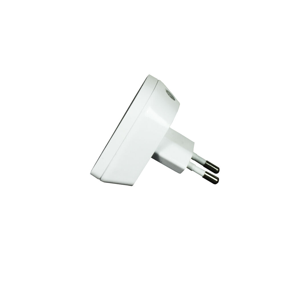 EcoSavers Automatic LED Night Light with Twilight Sensor
