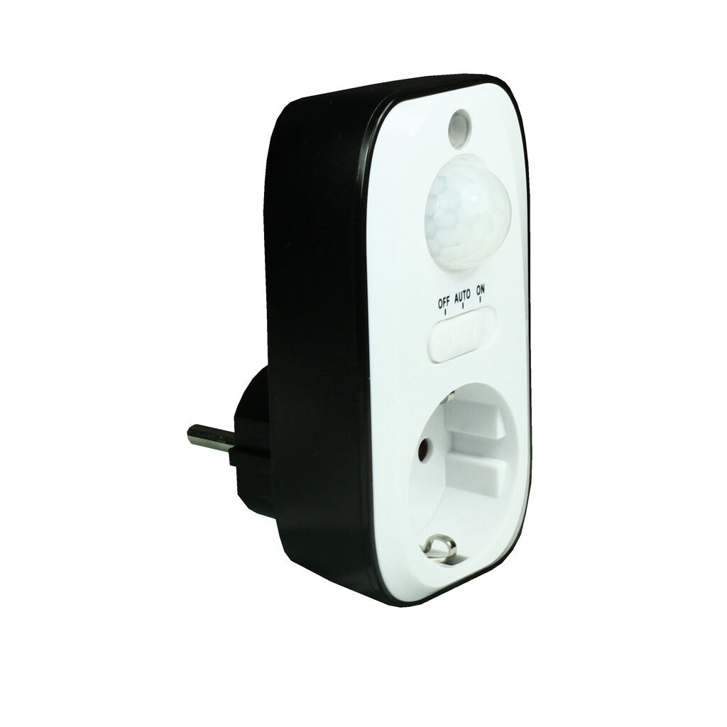 Socket with EcoSavers PIR Motion Sensor, Automatic Switch