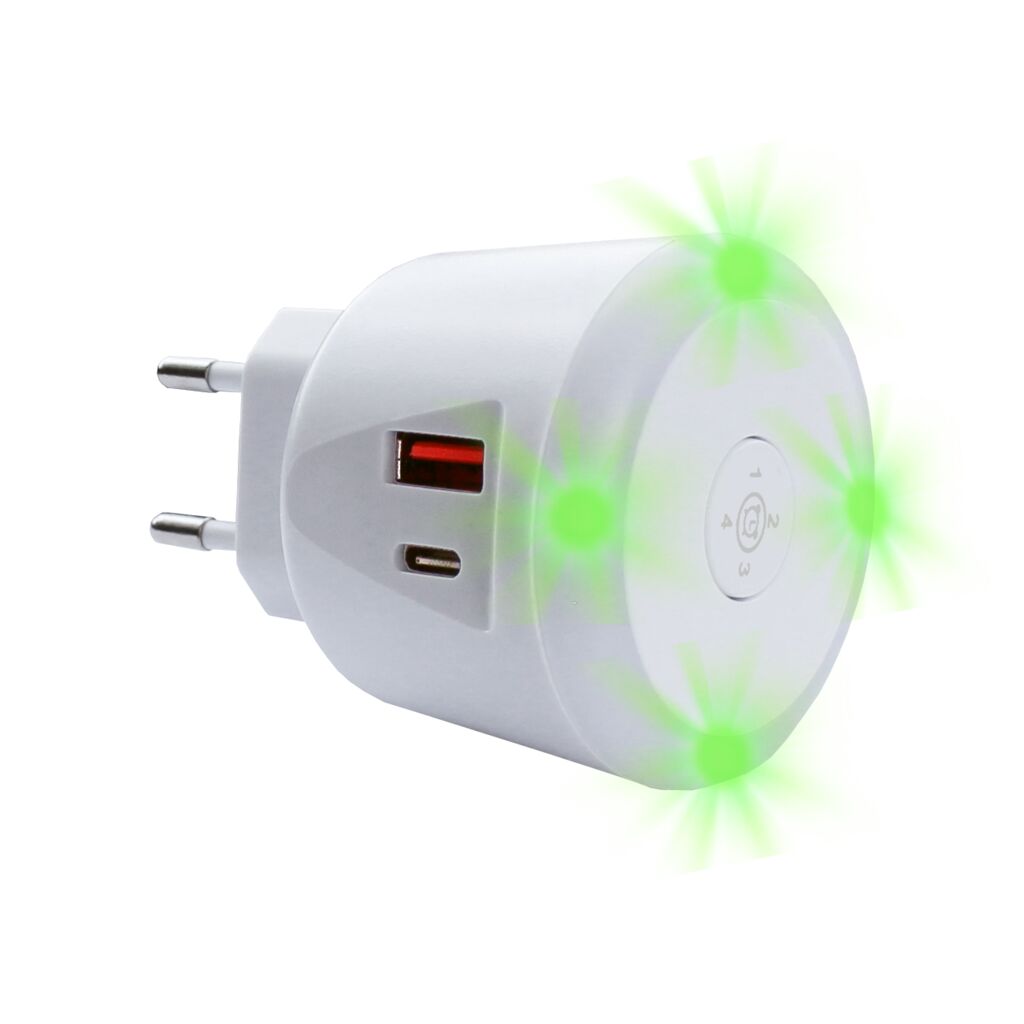 USB charger with EcoSavers Timer Savings timer